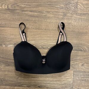 Black Wireless Push Up Bra Size 34DDD